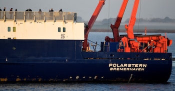 La última expedición del rompehielos Polarstern, nave insignia del Instituto Alfred Wegener (AWI), sumó un capítulo inesperado a la exploración antártica (REUTERS/Fabian Bimmer)