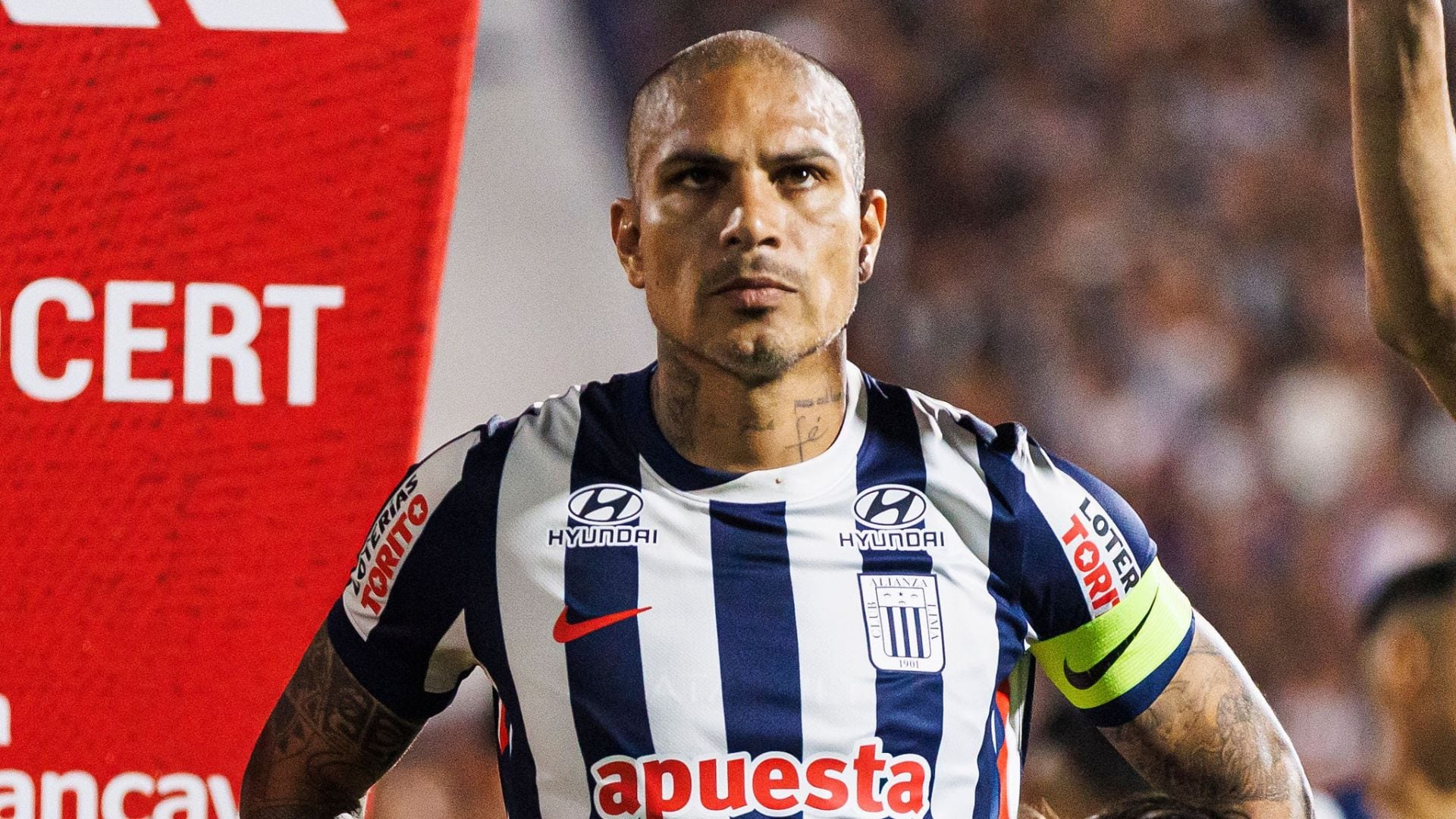 Paolo Guerrero, de 42 años, vuelve a lesionarse en el Torneo Clausura 2026. - Crédito: Alianza Lima