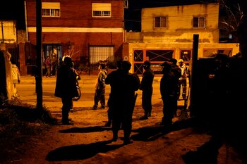 20 familias ocupan terrenos fiscales