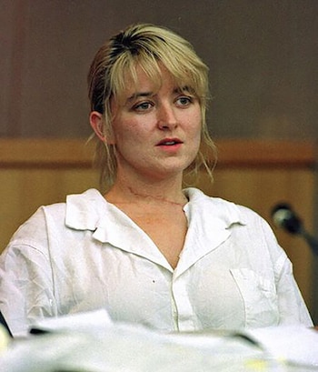 Frente al tribunal juró su