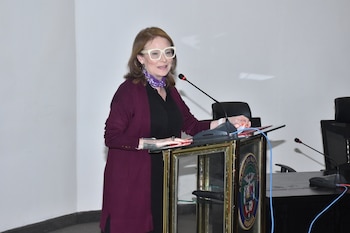"Hemos identificado vacíos que afectan a trabajadores cuyos ingresos dependen de comisiones, bonos e incentivos", señaló la diputada Paulette Thomas, presidenta de la Comisión de Trabajo, Salud y Desarrollo Social de la Asamblea Nacional. Tomada de la AN