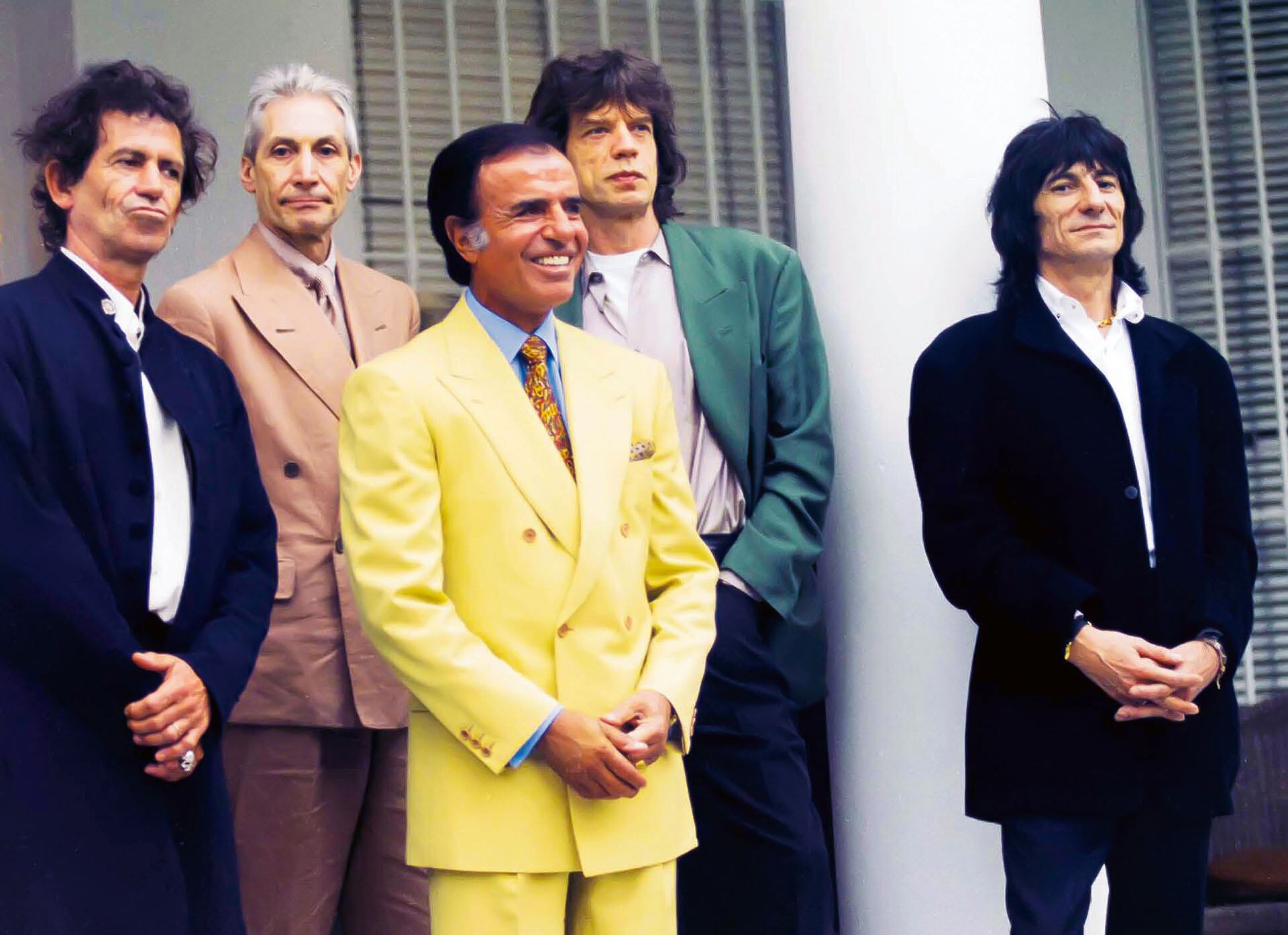 La icónica foto de Menem con los Rolling Stones se tomó el 10 de febrero de 1995 en la residencia presidencial de Olivos, durante la primera visita de la banda al país (Foto/Víctor Bugge)