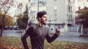 Al correr en grupo siempre