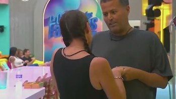 Tras fuerte pleito Aldo Rendón y Cynthia Klitbo se piden disculpas en La Casa de los Famosos México: “Para mí eres una reina”