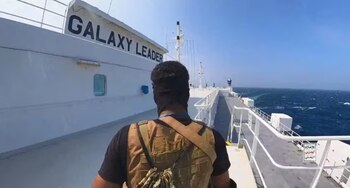 La tripulación fue atacada mientras