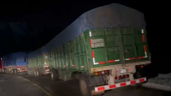 Más de 650 camiones esperan en Neuquén para cruzar a Chile con temperaturas bajo cero
