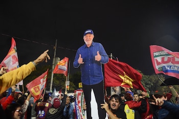 Lula ganó la presidencia de Brasil con una ventaja de 4,4 millones de votos frente a Flávio Bolsonaro EFE/ Ricardo Rimoli