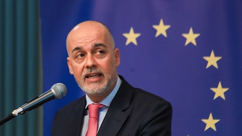 El embajador de la Unión Europea alertó a bolivianos sobre las falsas ofertas laborales en Rusia