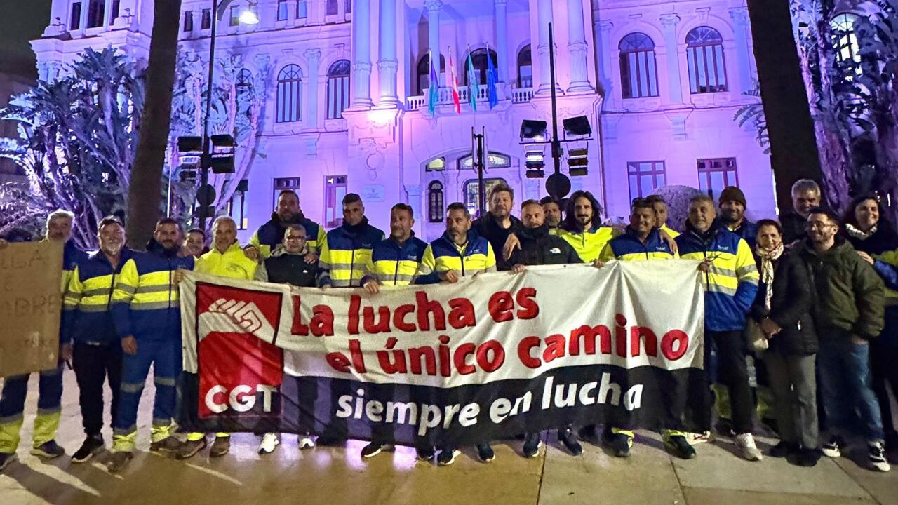 Huelga en Málaga: Trabajadores de saneamiento logran acuerdo histórico tras 49 días de lucha