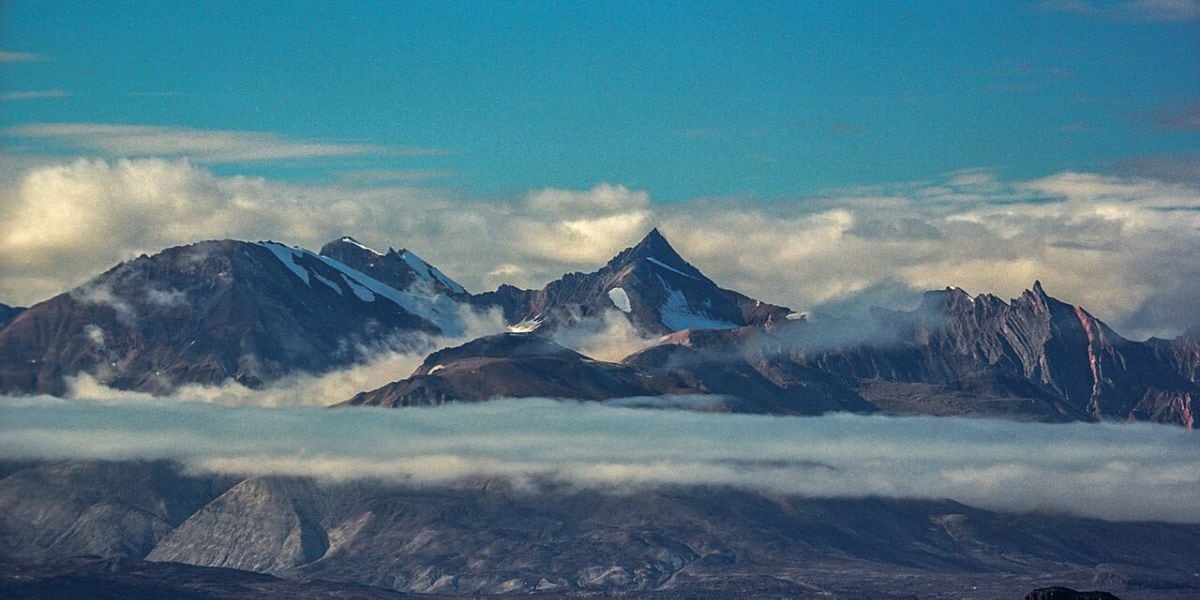 De expediciones científicas a patrullas danesas: así es la extraordinaria vida del Parque Nacional más grande del mundo