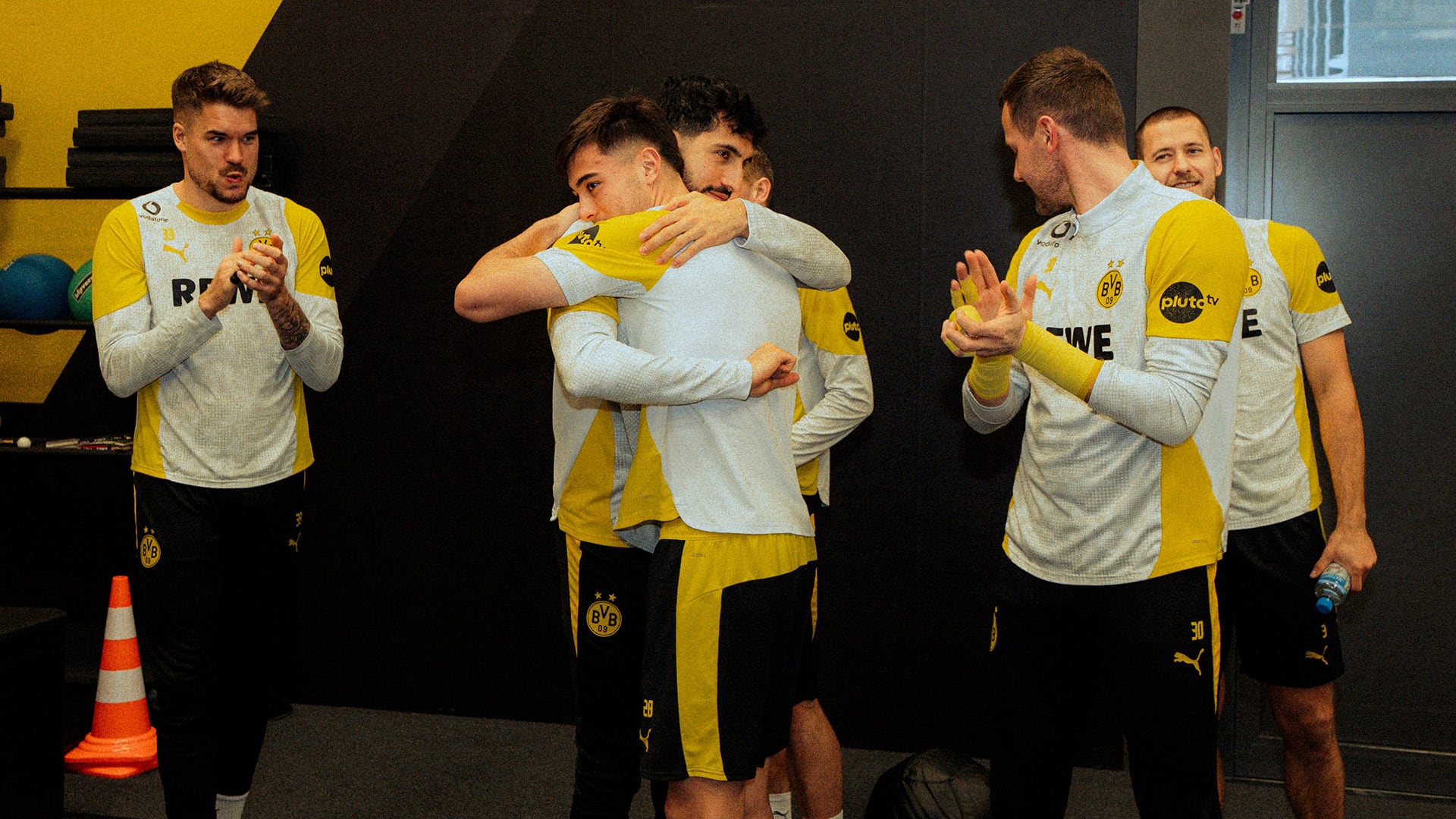 La emotiva despedida a Anselmino tras la repentina decisión del Chelsea de repescarlo