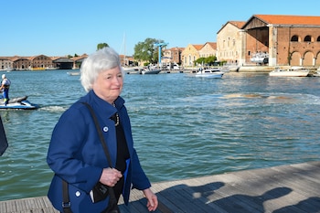 La secretaria del Tesoro de