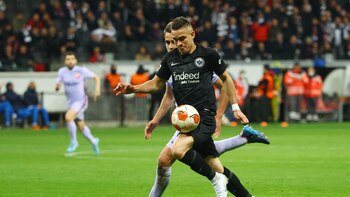 Eintracht Frankfurt mit Rafael Borré als Starter unentschieden gegen Hoffenheim und gibt in der deutschen Liga nach