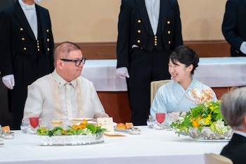El príncipe Hisahito debuta ante la princesa Aiko (Casa Imperial de Japón)