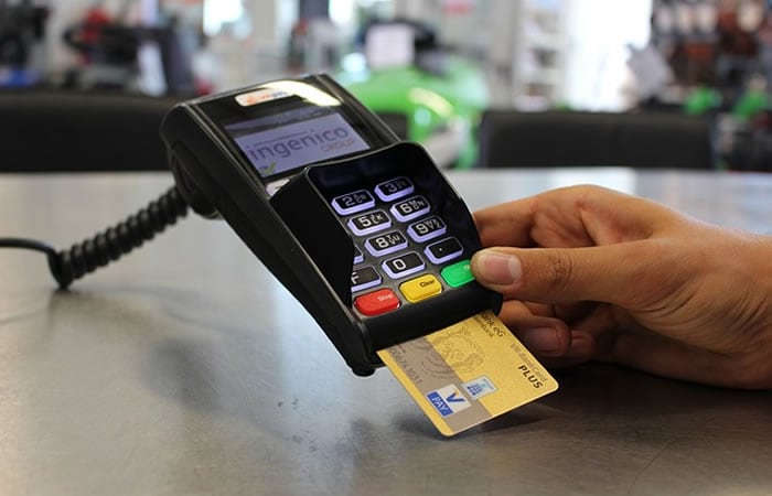 En Colombia hay 17,8 millones de tarjetas de crédito en el mercado, de las cuales 15,7 millones se encuentran activas o vigentes, según la Superintendencia Financiera - crédito Agencia Andina