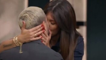 El momento del beso entre