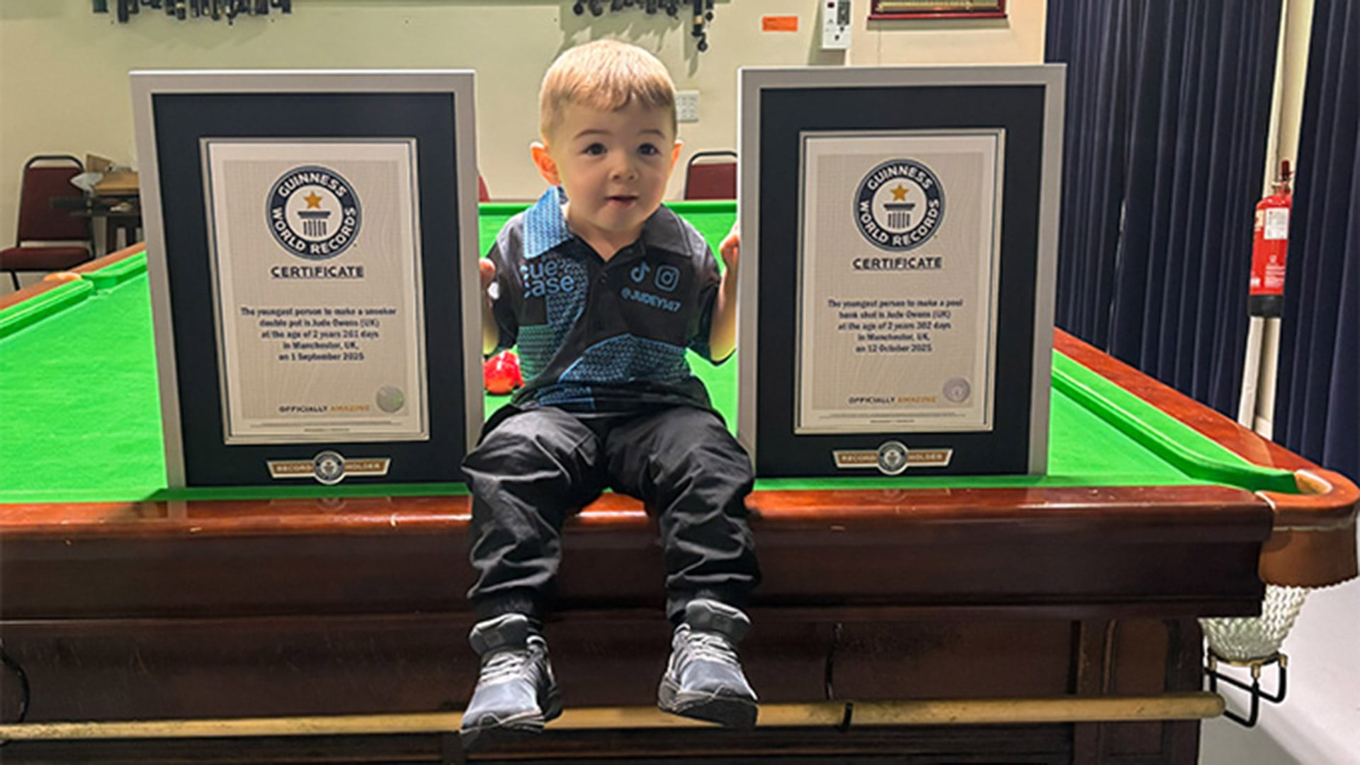 Miles de personas consideran a Jude Owens un niño prodigio del snooker y su carrera promete marcar el futuro del billar mundial (Guinness World Records)