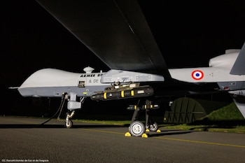 Un dron Reaper del Ejército del Aire incorpora el misil Hellfire para usarlo contra amenazas aéreas (Ministerio de las Fuerzas Armadas)