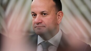 Irlanda pide "cautela" antes de