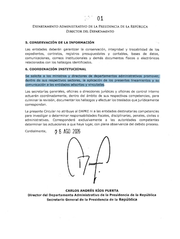 Los funcionarios pueden presentar observaciones y pedir aclaraciones sobre el acta de entrega y recepción, según la Ley 951 de 2005 - crédito Dapre