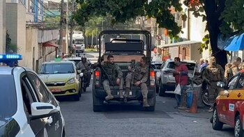 Una veintena de personas murieron