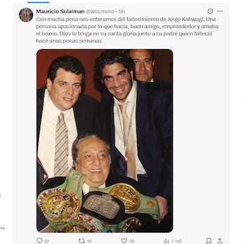 Mauricio Sulaimán, presidente del CMB, a Jorge Kahwagi Macari (X/ @wbcmoro)
