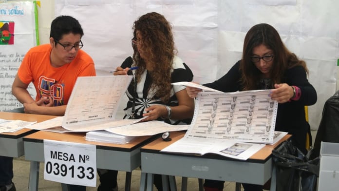ONPE puede obligar a los votantes a ser miembros de mesa si faltan titulares y suplentes| Andina