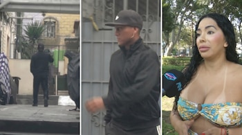 Imagen dividida mostrando a un hombre con gorra entrando y saliendo de una casa, junto a una mujer con cabello oscuro rizado y top de bikini siendo entrevistada.
