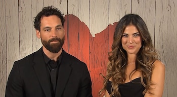 Lidia Santos y Cristian antes de su decisión final en 'First Dates'. (Cuatro)