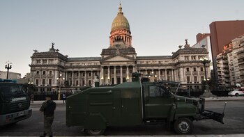 El Congreso vallado y con