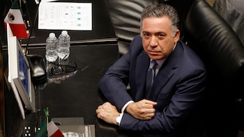 Senado rechaza a más de 26 mil ciudadanos que piden la renuncia de Enrique Inzunza