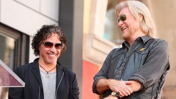 Daryl Hall demandó a John