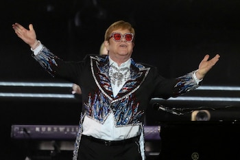 FILE PHOTO: Elton John performs "Bennie and the Jets" as he wraps up the U.S. leg of his 'Yellow Brick Road' tour at Dodger Stadium in Los Angeles, California, U.S. November 20, 2022. REUTERS/David Swanson/File Photo