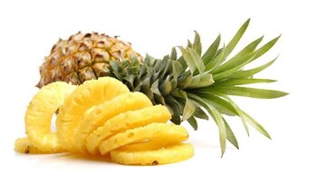 Consumir piña por la mañana