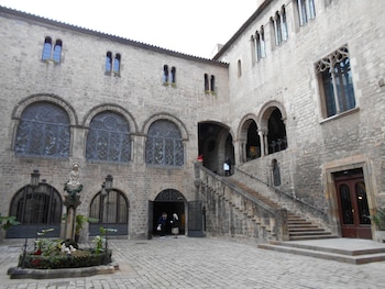 Patio del Palacio Episcopal de Barcelona