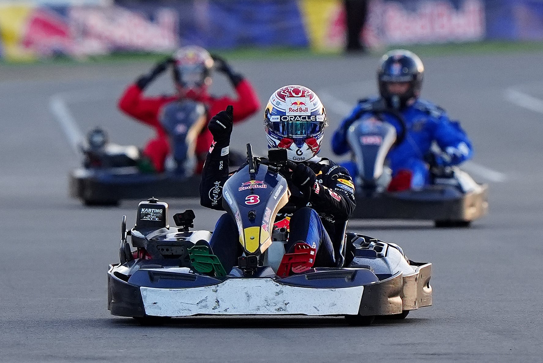 Max en la competencia contra 100 pilotos (Foto: Bradley Collyer/PA vía AP)