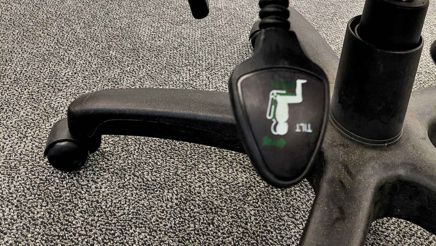 Sunafil exige a empresas peruanas implementar pausas activas y gimnasia laboral para prevenir el burnout.