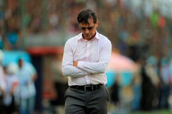 En la imagen el director