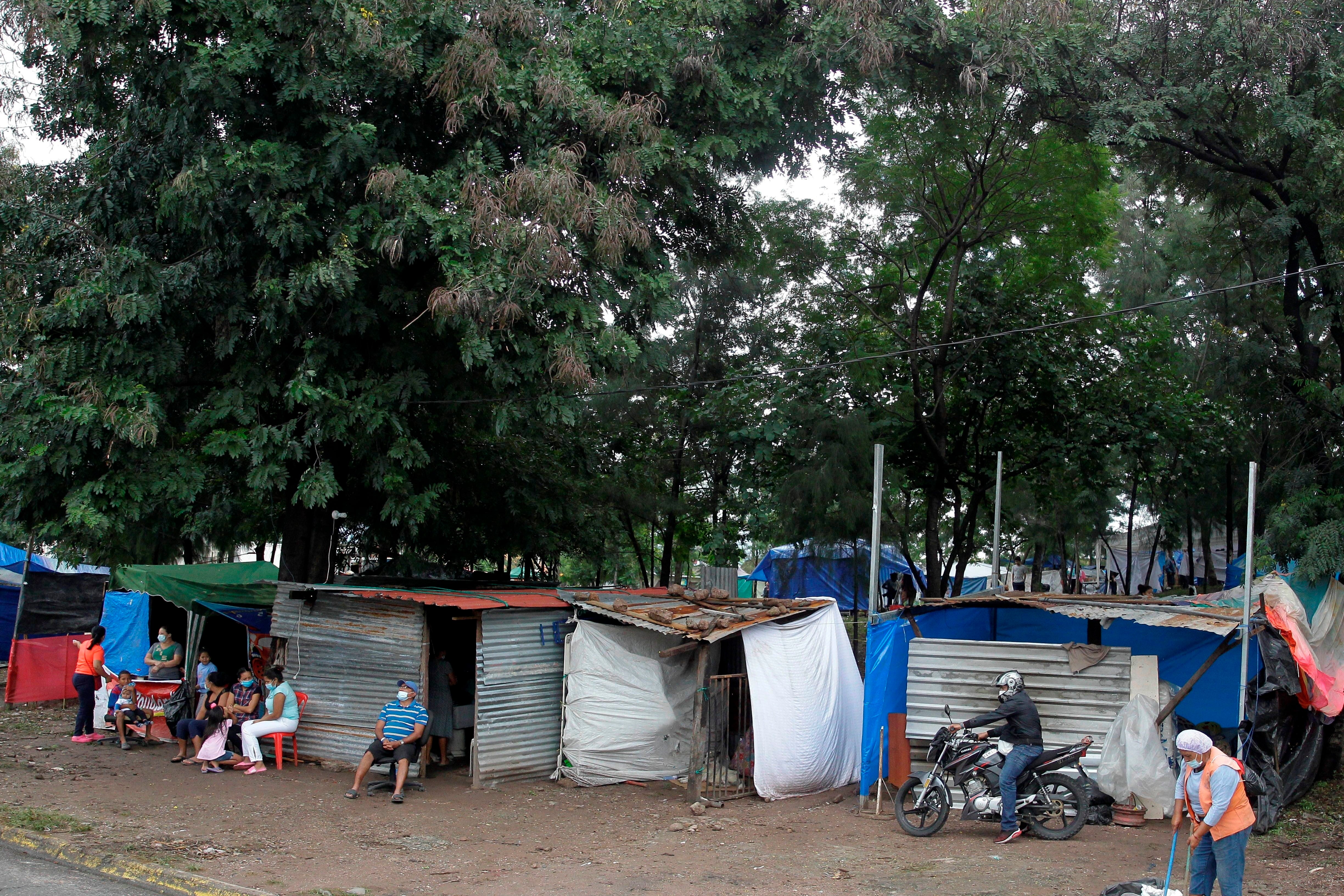 El plan oficial proyecta la construcción de 550.000 viviendas y la refacción de otras 750.000 unidades en un plazo de 15 años. EFE/Gustavo Amador