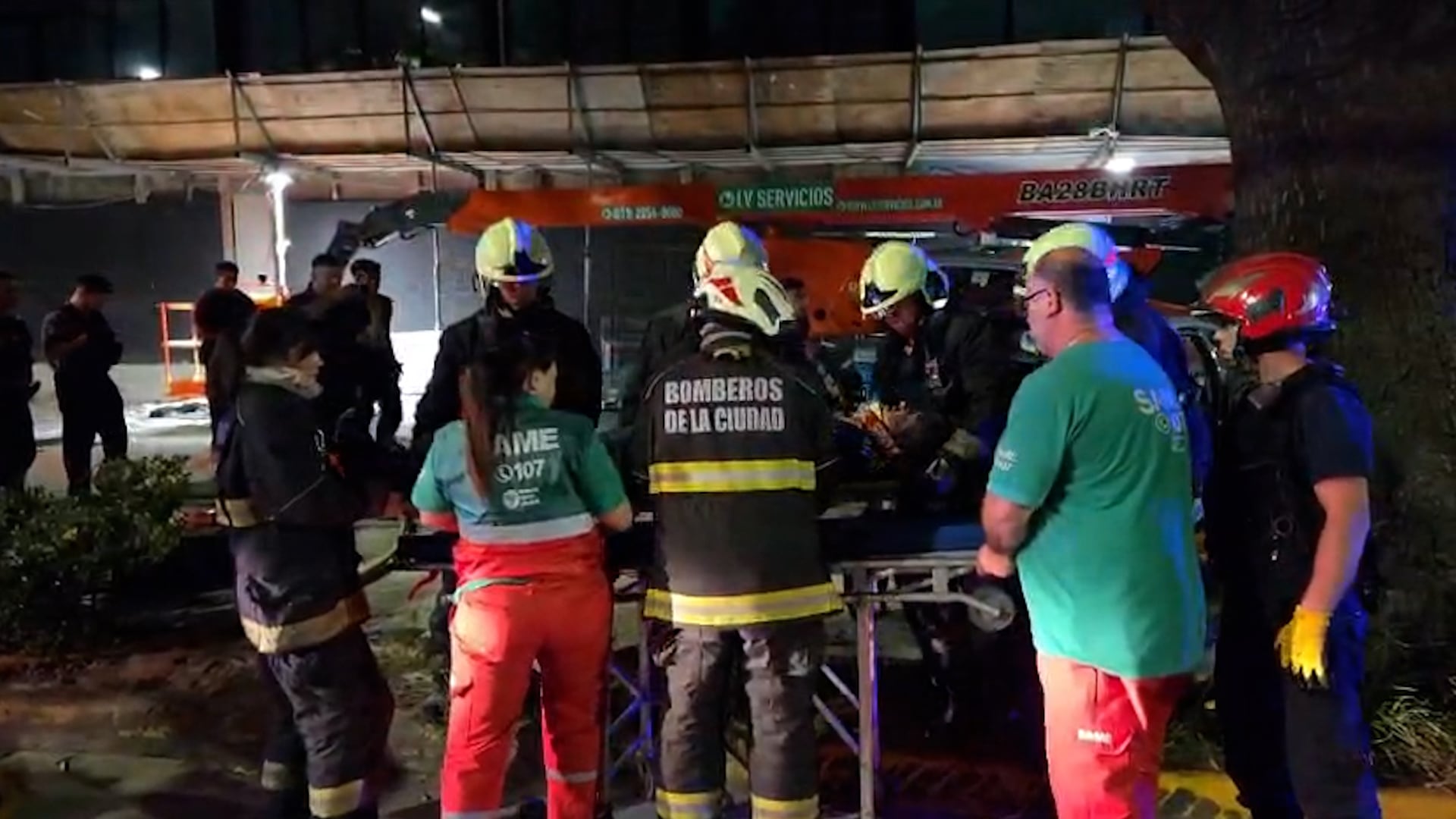 Colisión en Figueroa Alcorta y Sucre, uno de los choques ocurridos entre la madrugada y mañana de hoy (SAME)