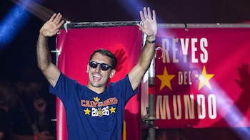 El Ayuntamiento de Eibar propone nombrar a Mikel Oyarzabal Hijo Predilecto de la ciudad