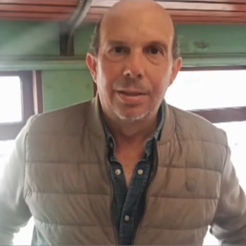 argentino detenido por racismo
