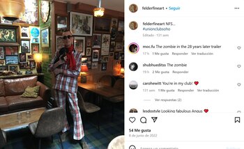 Según se reportó, el modelo y comerciante de arte británico tiene una cintura de menos de 3 centímetros (Instagram/@felderfineart)