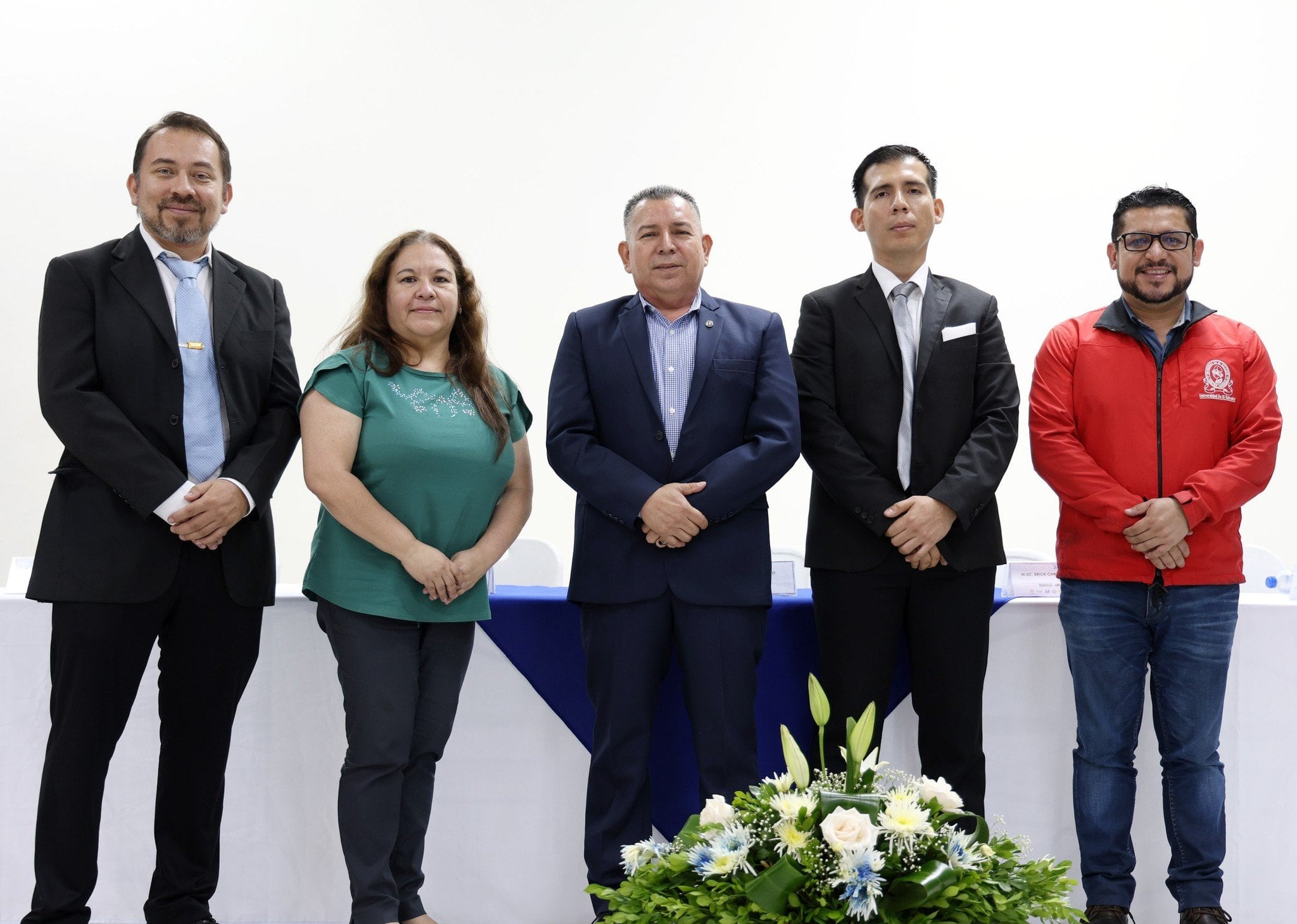 La UES reitera su compromiso con una educación innovadora y vinculada al desarrollo productivo de El Salvador gracias al modelo dual./(Universidad de El Salvador)