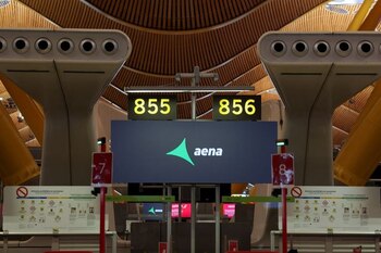 Aena es la empresa encargada de administrar el Aeropuerto Adolfo Suárez Madrid-Barajas (REUTERS/Violeta Santos Moura)
