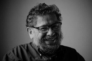 Jaime Huenún Villa, poeta y