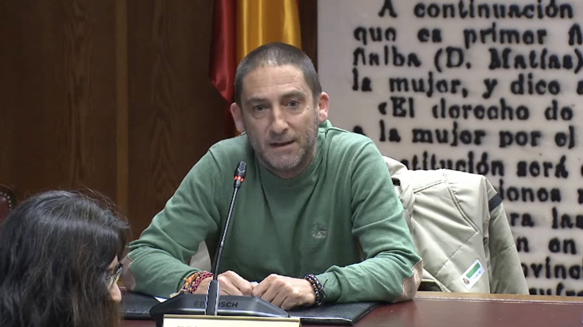 19/03/2025 El juez interroga este jueves como testigo a un exchófer de Pedro Sánchez en el 'caso hidrocarburos'.
El juez de la Audiencia Nacional que investiga el 'caso hidrocarburos', Santiago Pedraz, ha citado este jueves a declarar como testigo a Cristian Corvillo --a quien el PP sitúa como exchófer del presidente del Gobierno, Pedro Sánchez-- sobre su supuesta relación con la presunta trama.
POLITICA
SENADO