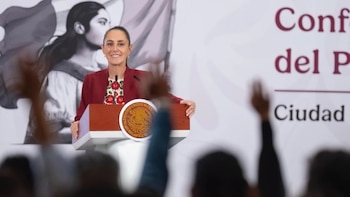 Migrantes mexicanos en EEUU podrán acceder a servicio de salud, adelanta Sheinbaum