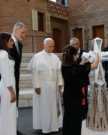 El momento viral de la reina Letizia con Valentina ante el papa León XIV (Casa Real)