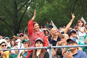 La Jefa de Gobierno recibió abucheos durante el evento cultural y deportivo
